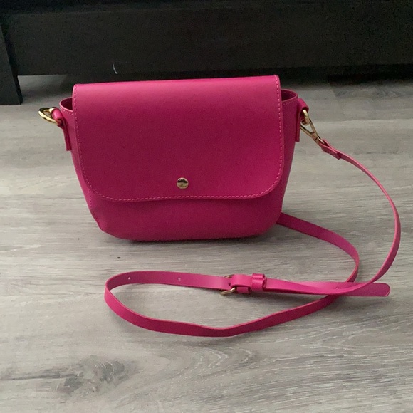 pink over the shoulder strap purse - Picture 2 of 3